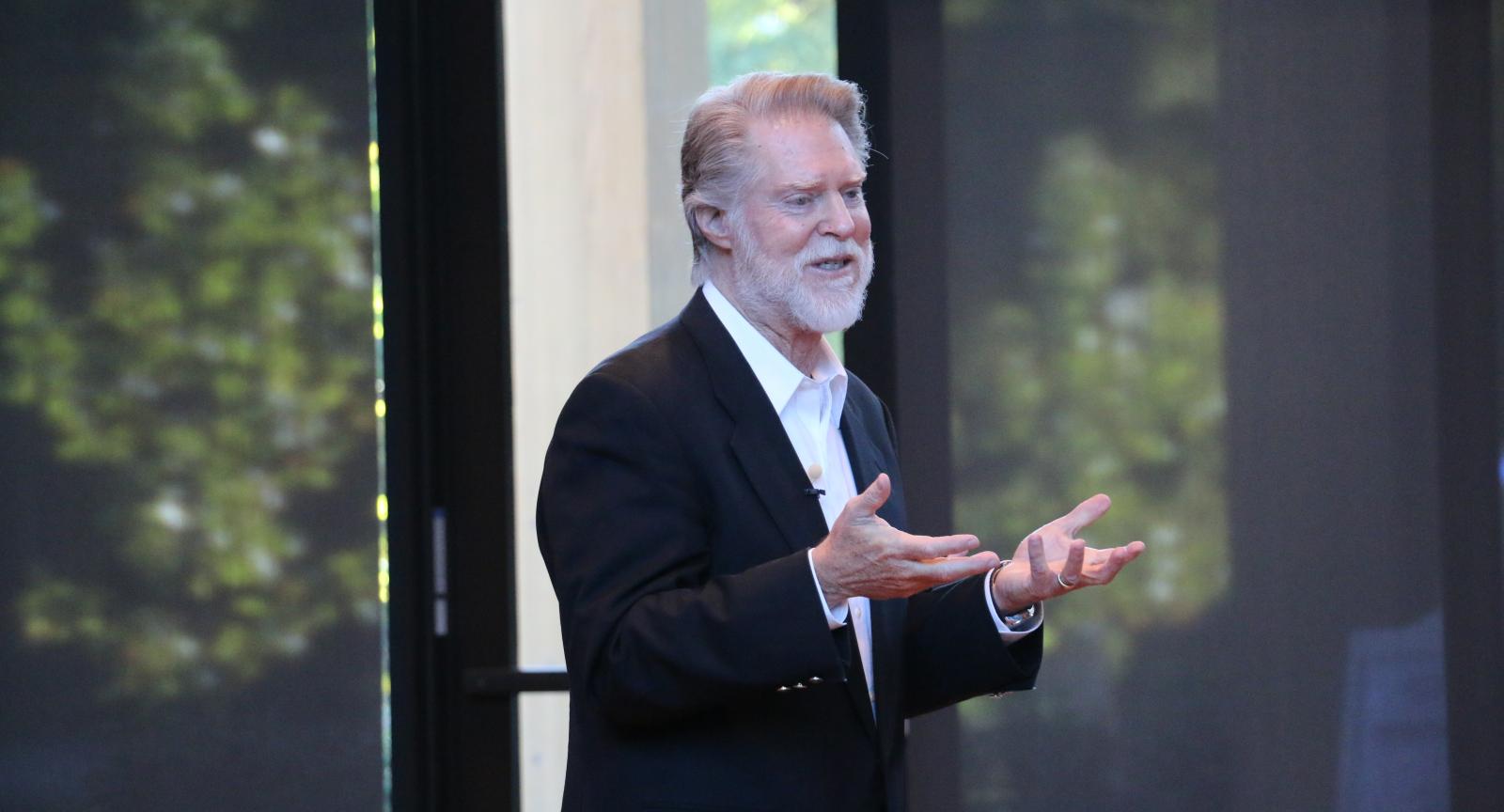 Kelly Crace gives opening remarks