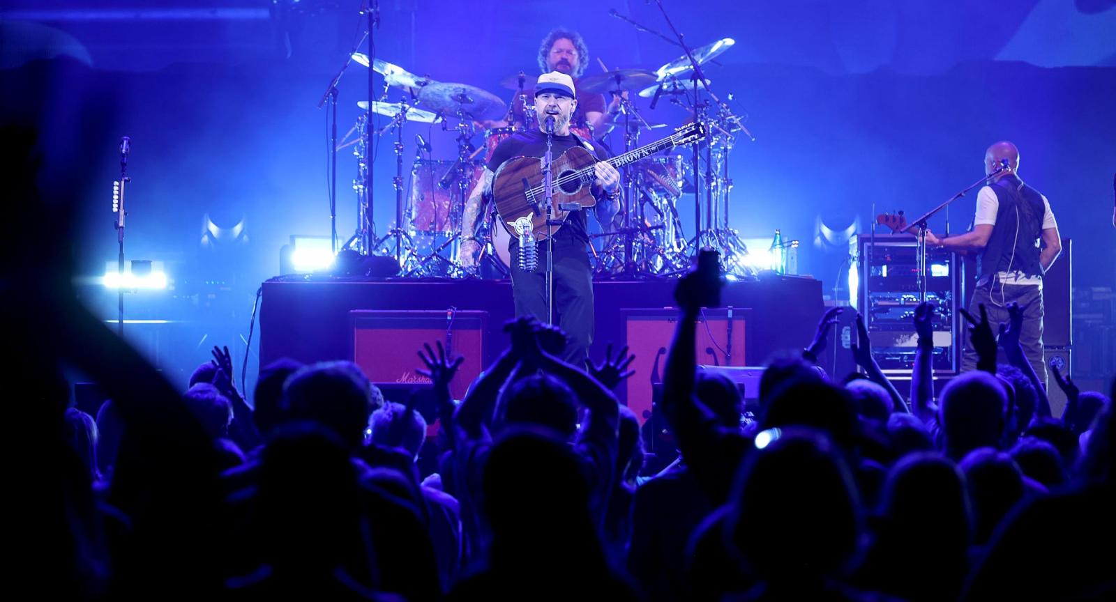 Zac Brown on stage at John Paul Jones arena for the CSC Benefit concert