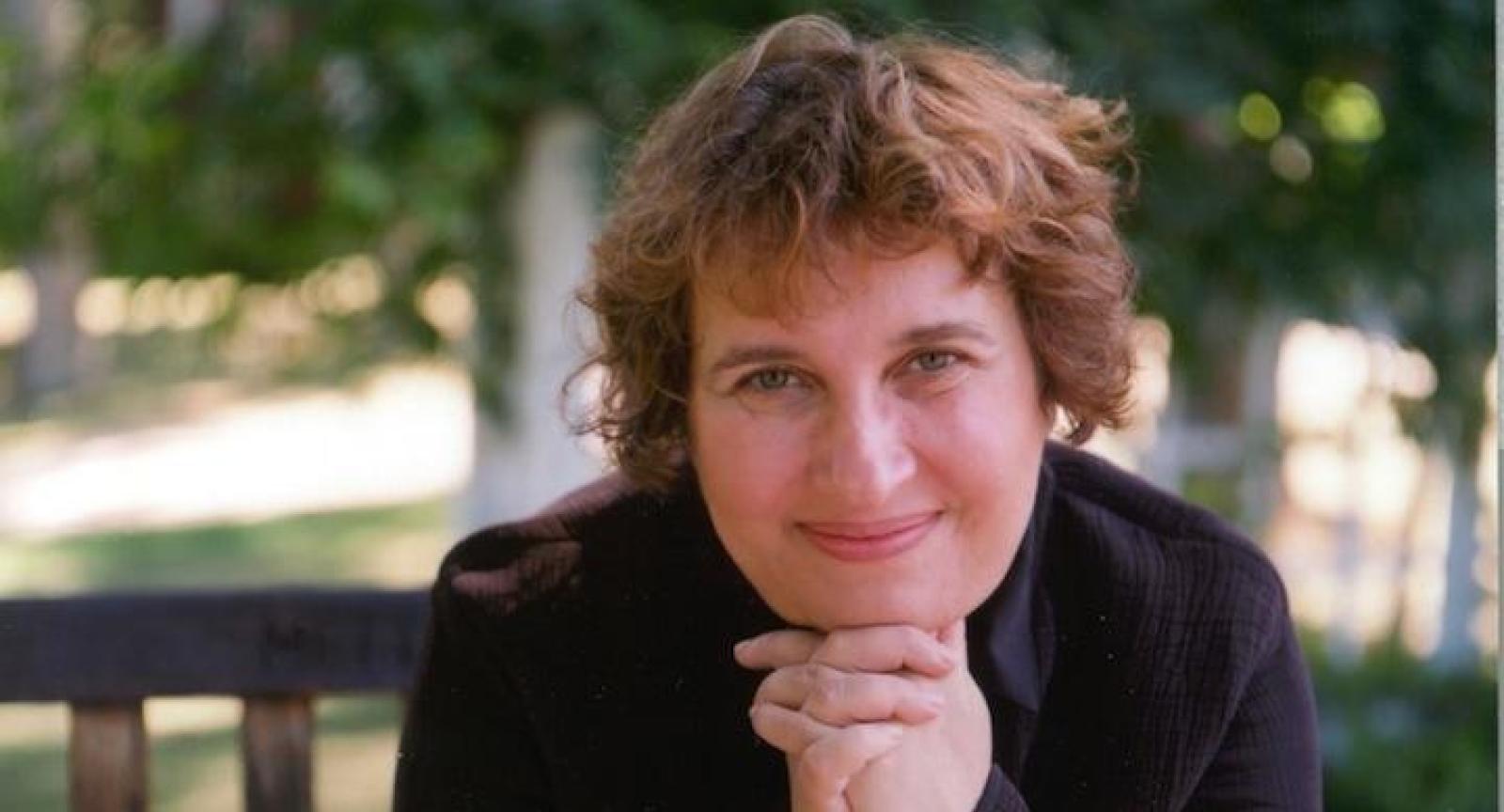 Headshot of Sharon Salzberg