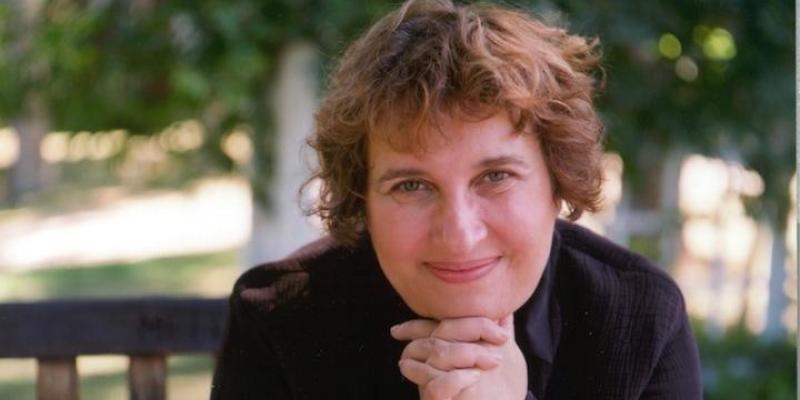 Headshot of Sharon Salzberg