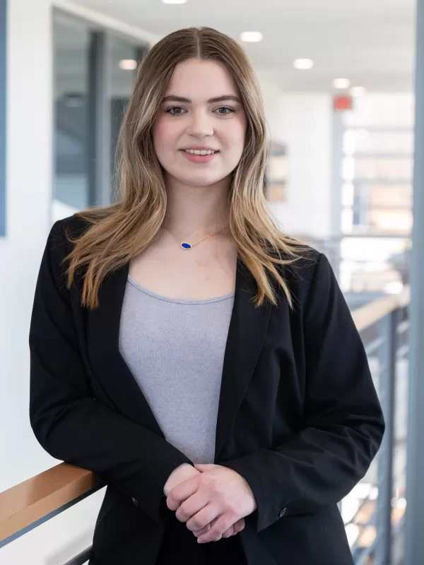 Grace Craig headshot