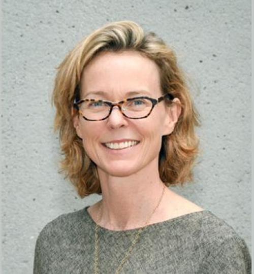 Nina Brown de Clercq headshot